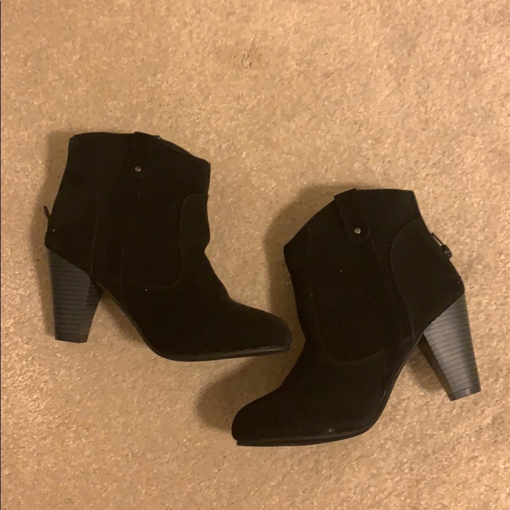 Black faux-suede western booties